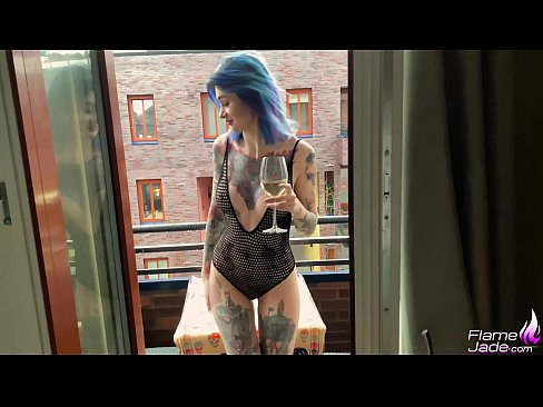 ❤️ Enorm meisje zuigt met een slok en neukt hartstochtelijk onder de open hemel ❤️❌ Just porno at us ❌❤